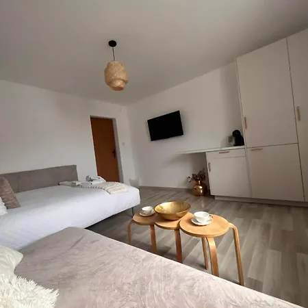 Pensión Kawalek Swiata - Nad Morzem 3*