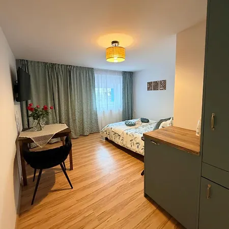 Guest house Kawalek Swiata - Nad Morzem 3*